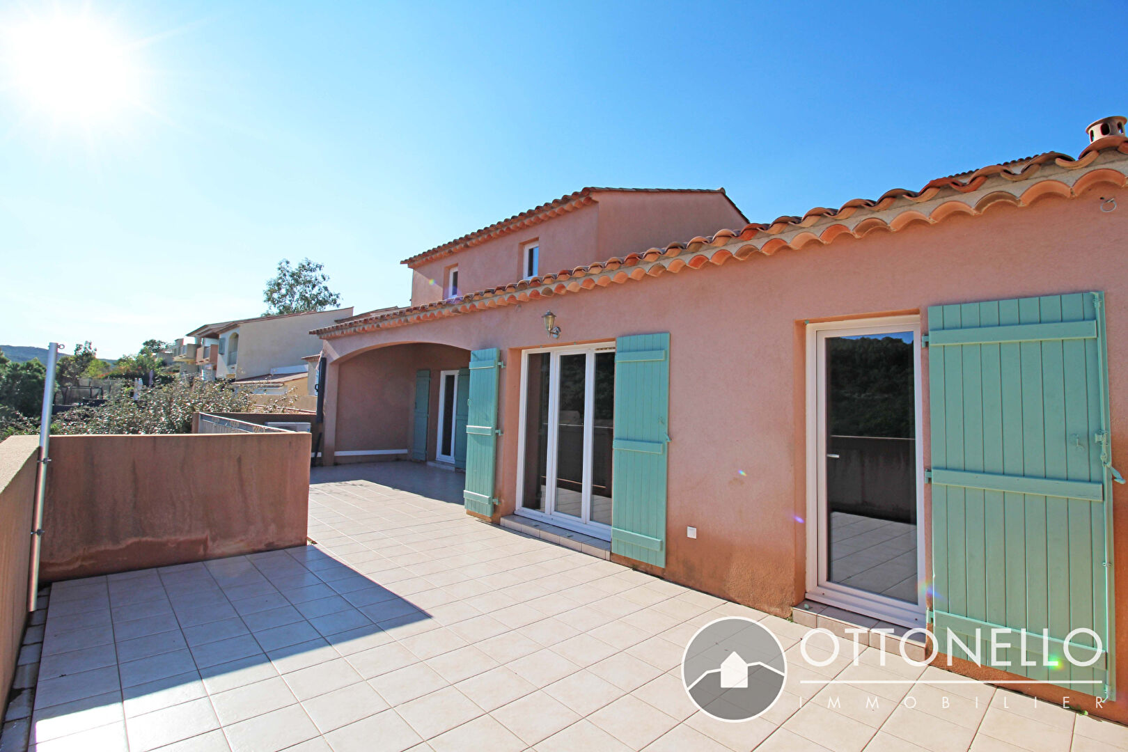 Vente Maison-Villa ROQUEBRUNE SUR ARGENS