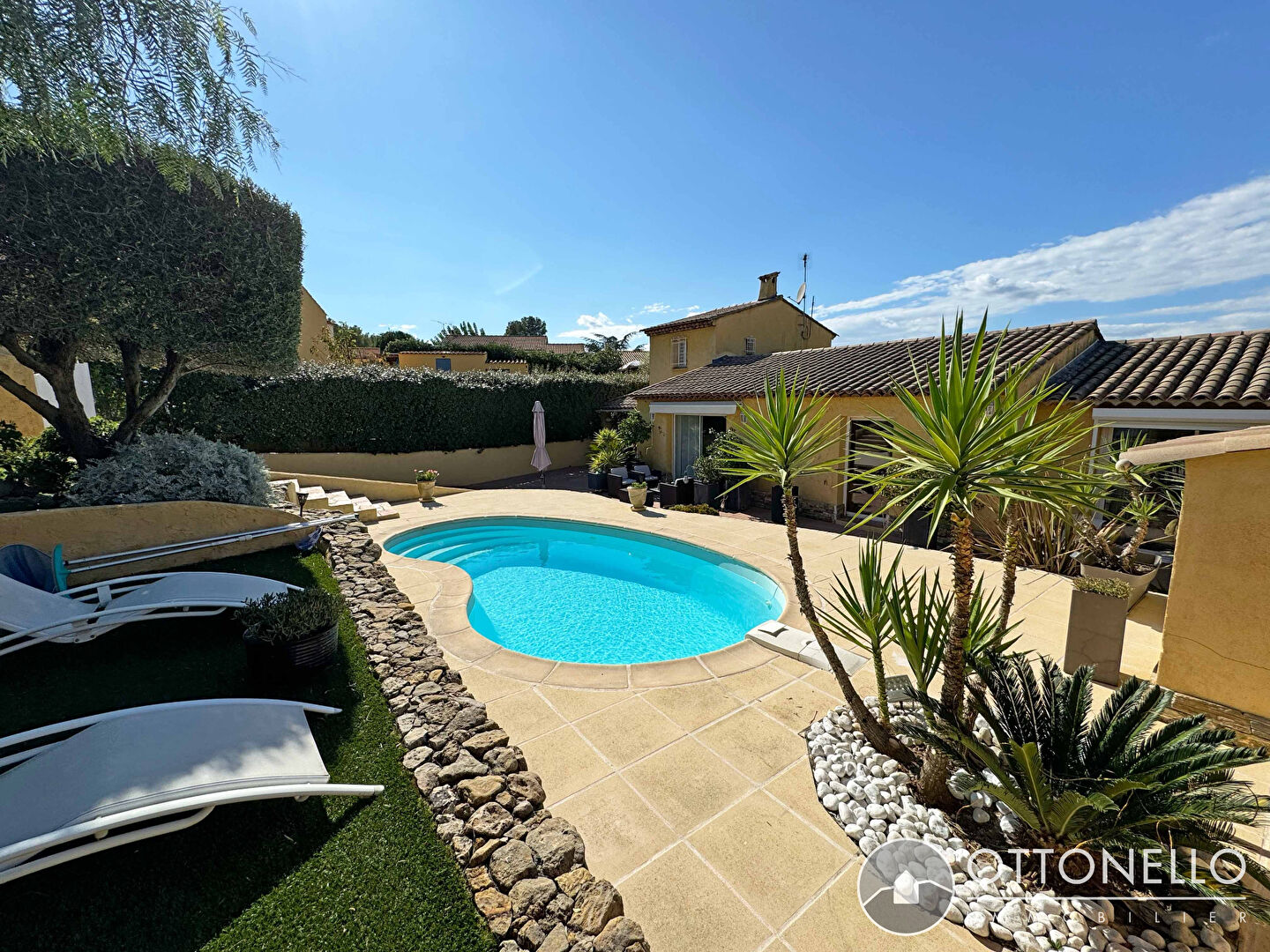 Vente Maison-Villa ROQUEBRUNE SUR ARGENS