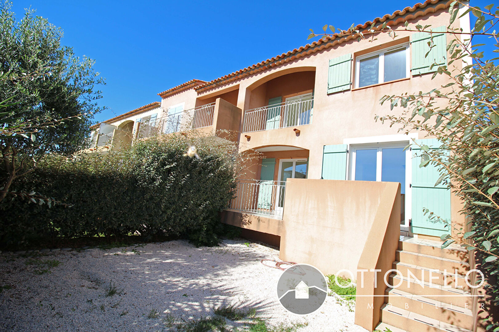 Vente Maison-Villa ROQUEBRUNE SUR ARGENS